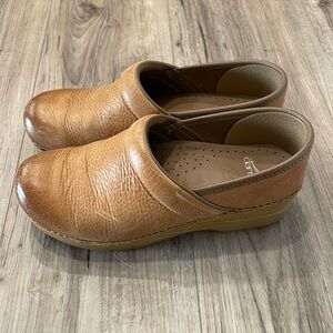 Dansko Professional Honey Distressed Clogs